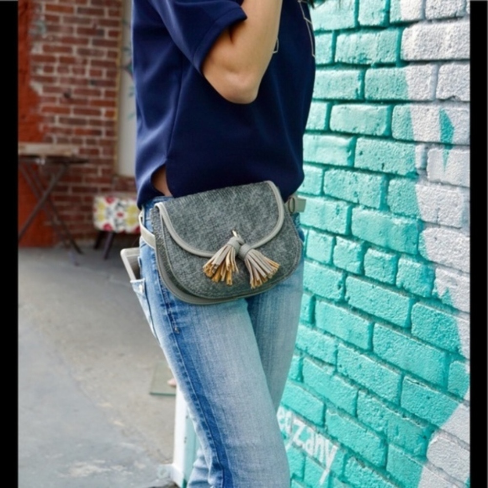 LAST ONE!! PH Lettice Belt Bag in Gray - Picture 1 of 3